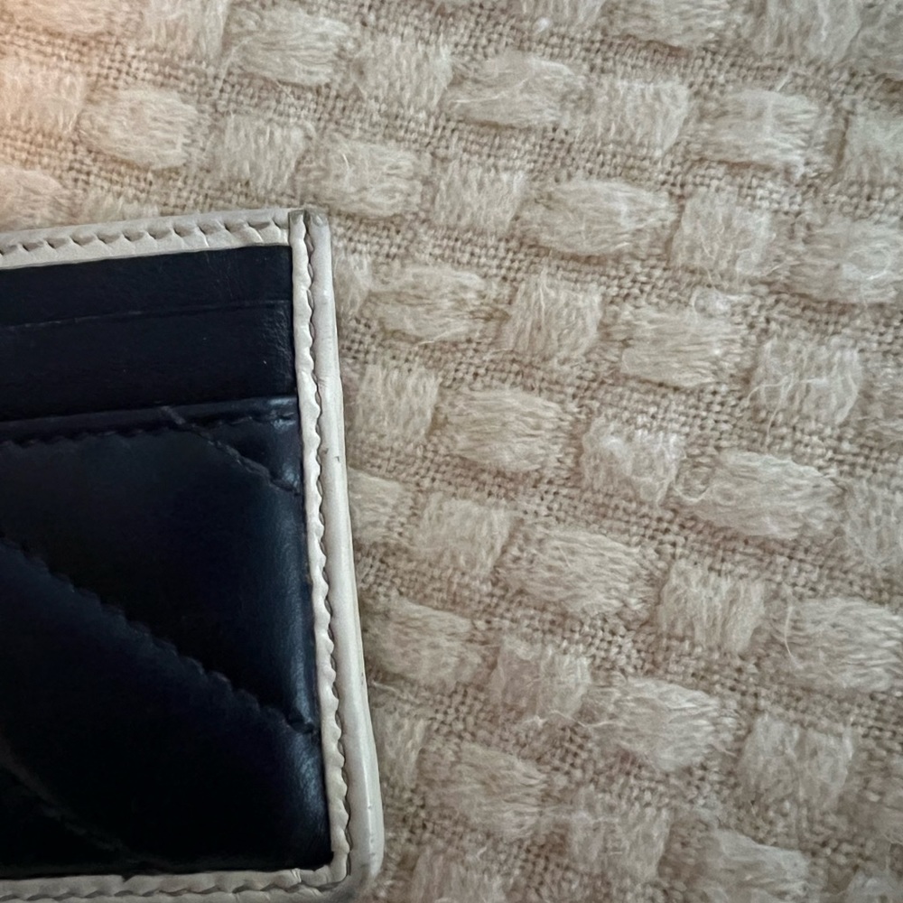 Gucci Cardholder - Picture 3 of 5